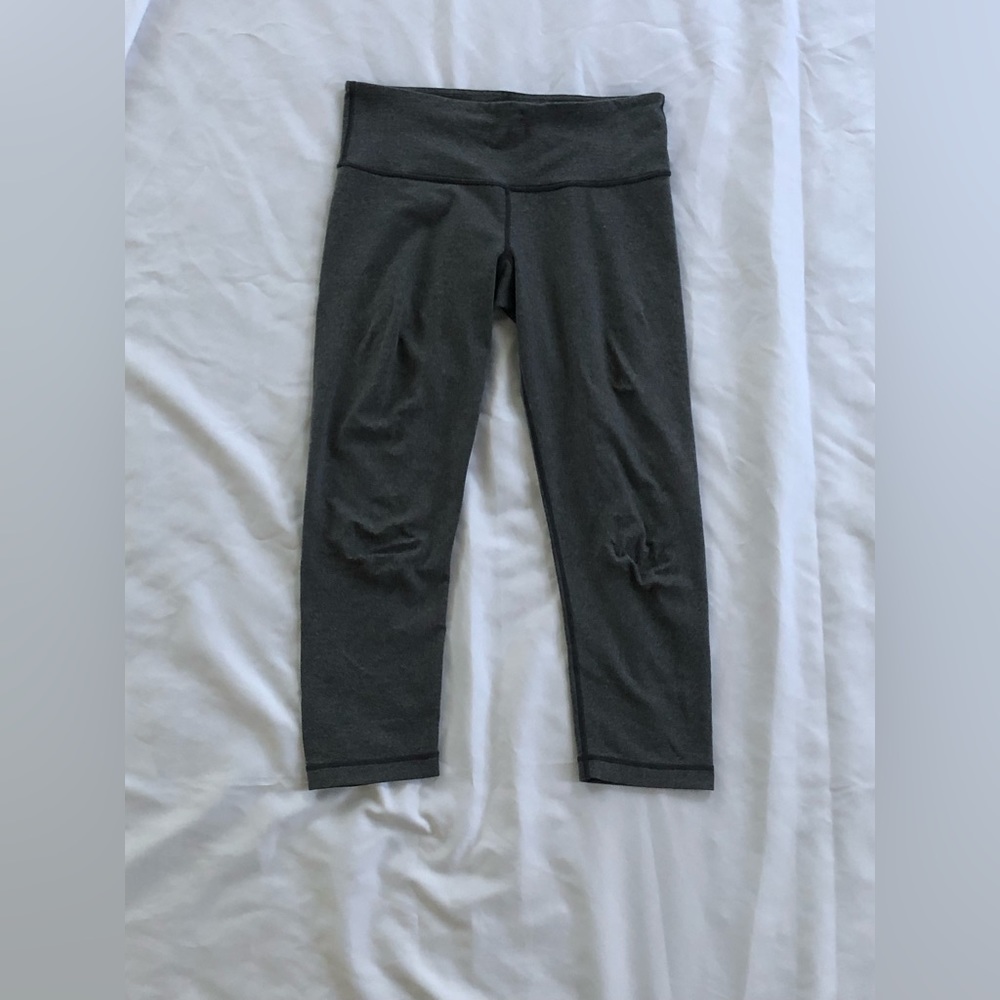 Lululemon Legging Gray Size 6 Cropped